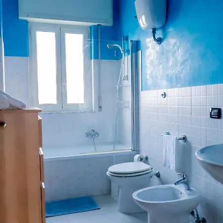 Apartament L'attico Del Centro Tra Il Petruzzelli Ed Il Mare *