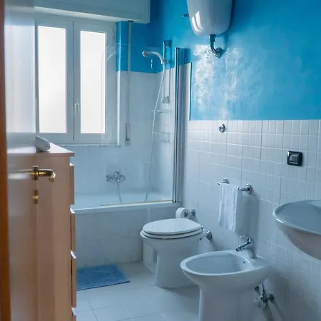 Apartament L'attico Del Centro Tra Il Petruzzelli Ed Il Mare *